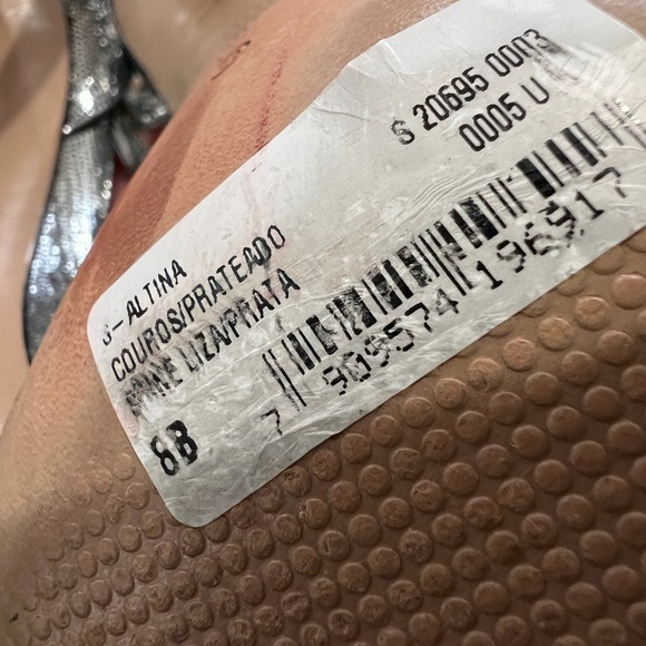 Schutz Altina Sandals - Size 8 - silver color - Picture 7 of 10